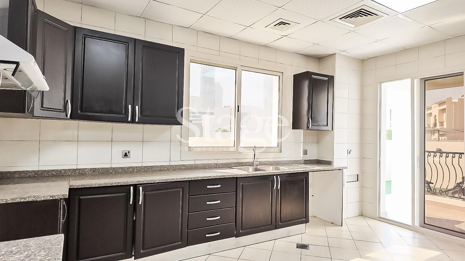 5 bedrooms common for Rent in Al Barsha, Dubai VI8684L