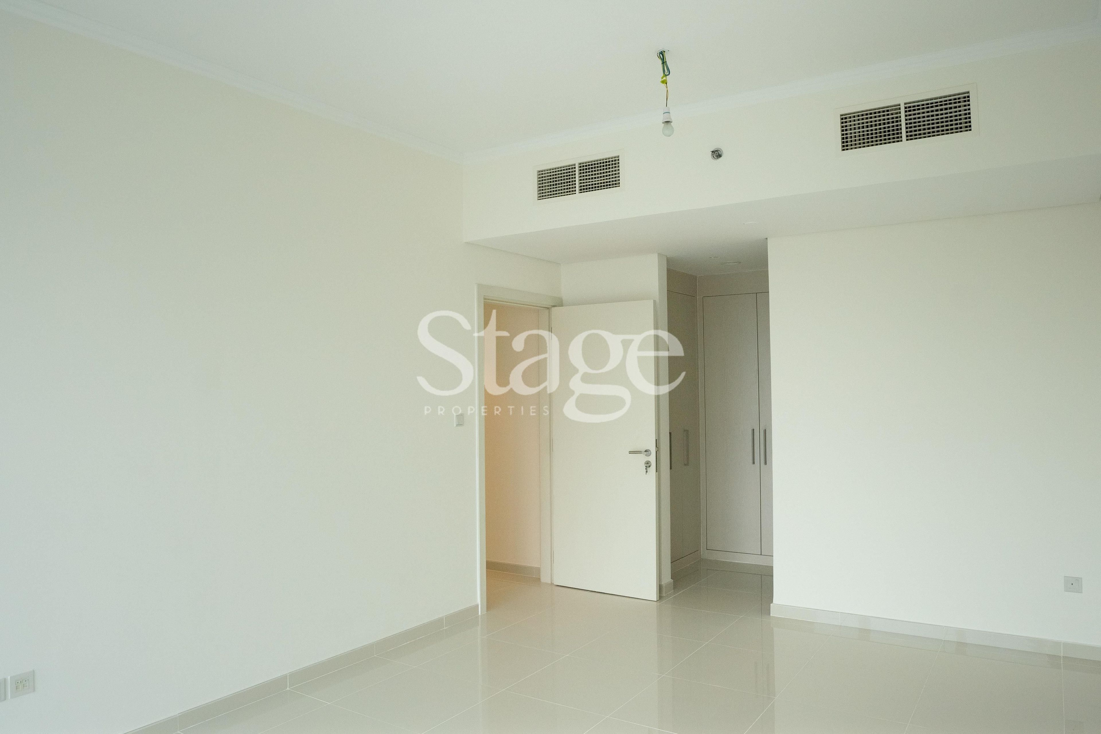 2 bedrooms apartment for Rent in DAMAC Hills, Dubai AP7632L