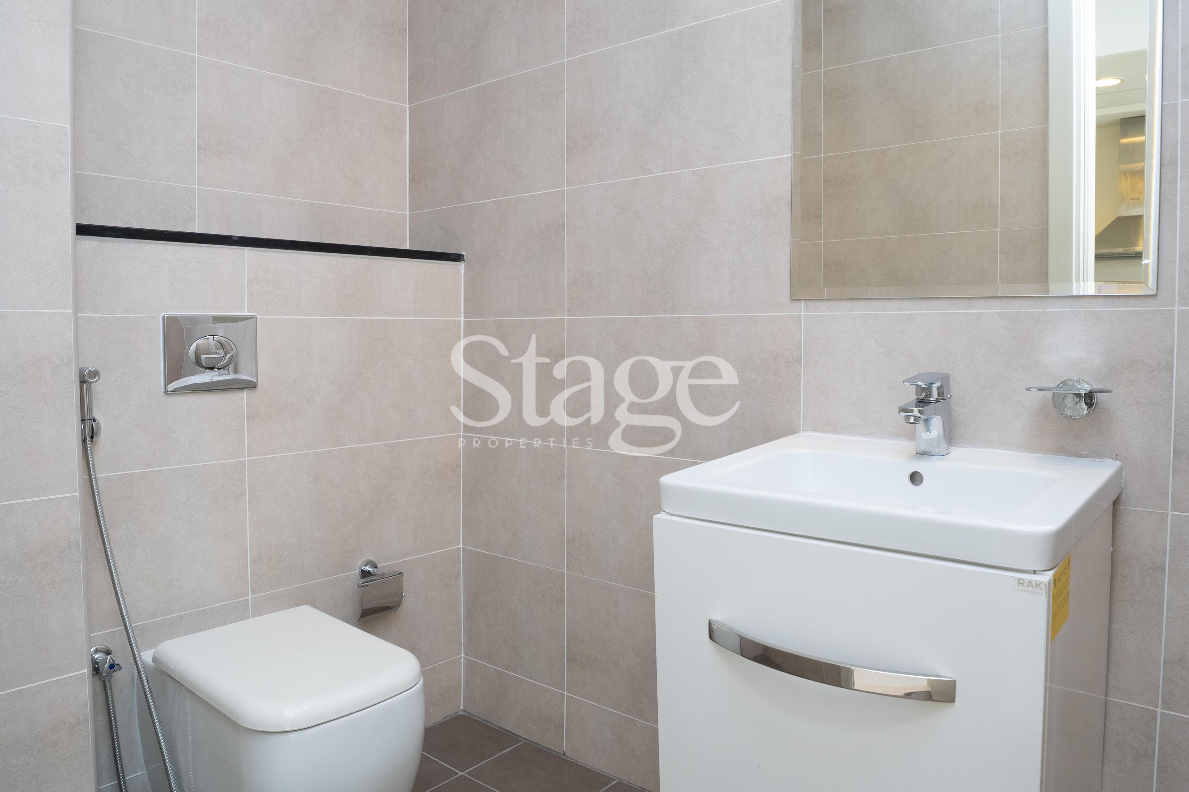 2 bedrooms apartment for Rent in DAMAC Hills, Dubai AP7632L