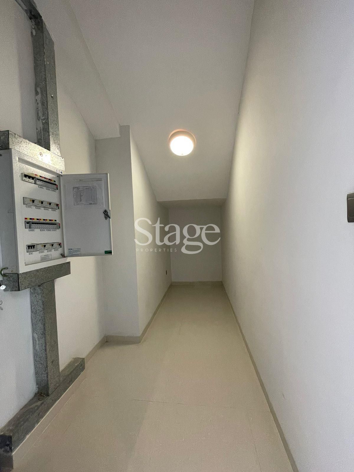 5 bedrooms common for Rent in DAMAC Hills, Dubai VI8511L