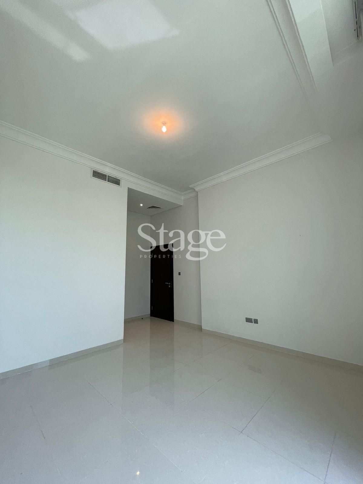 5 bedrooms common for Rent in DAMAC Hills, Dubai VI8511L