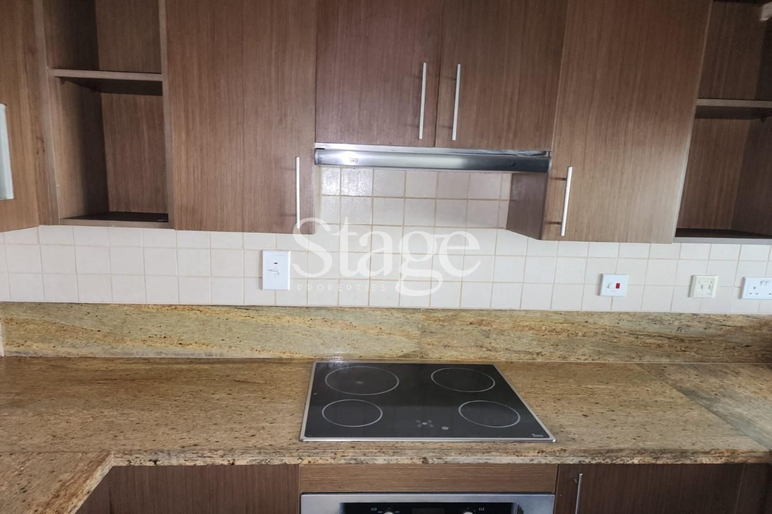 1 bedroom apartment for Rent in The Views, Dubai AP10167L