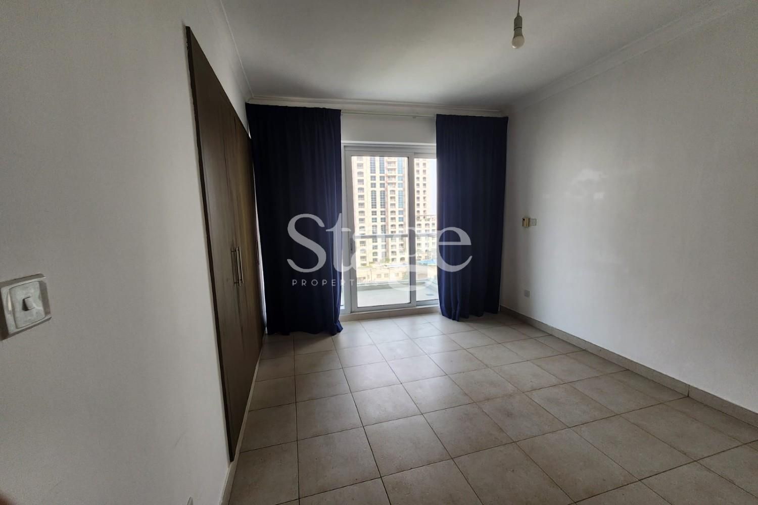1 bedroom apartment for Rent in The Views, Dubai AP10167L