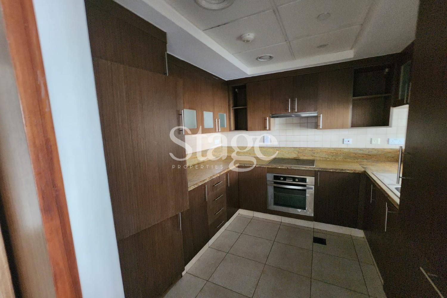 1 bedroom apartment for Rent in The Views, Dubai AP10167L