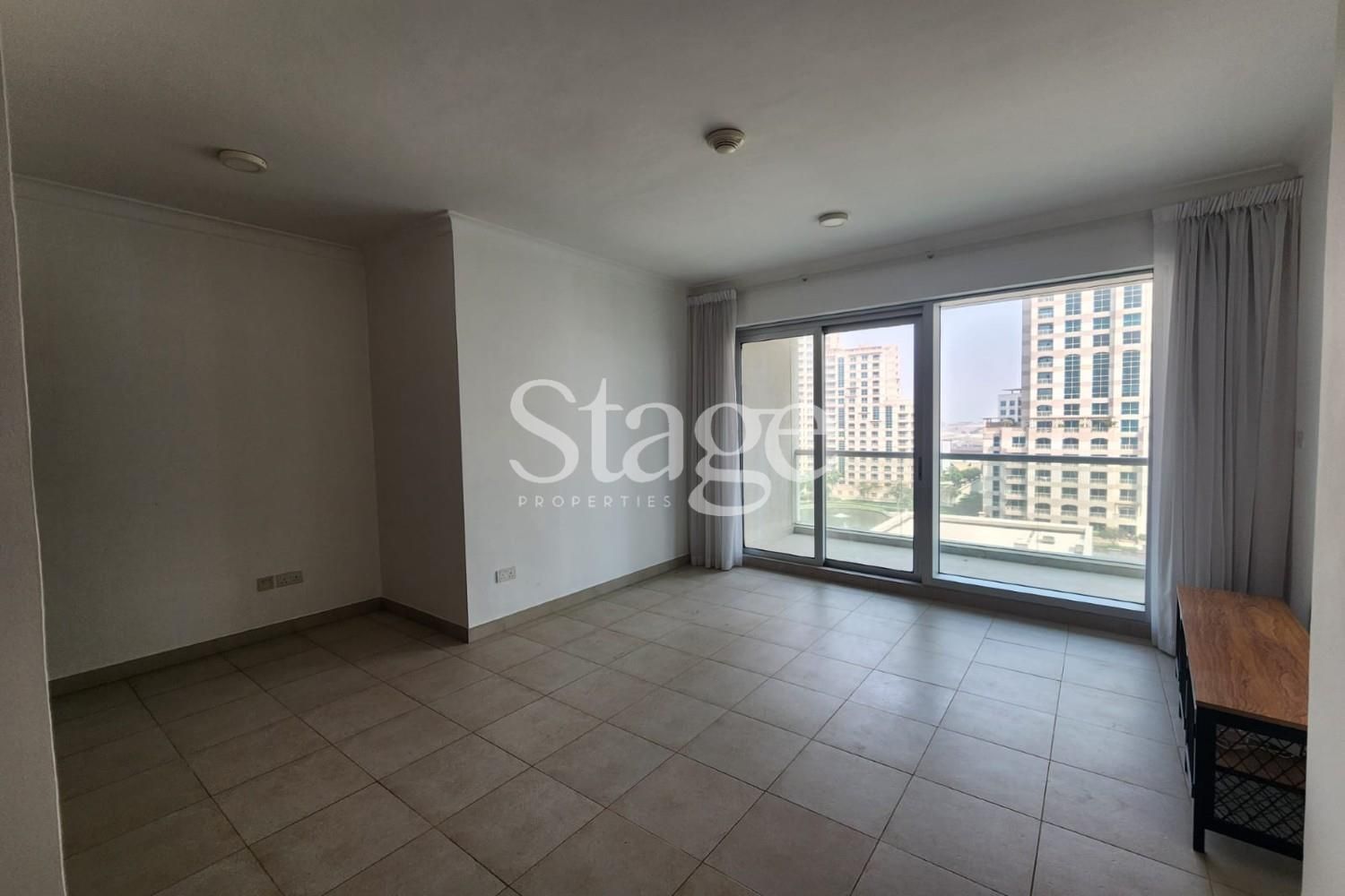 1 bedroom apartment for Rent in The Views, Dubai AP10167L