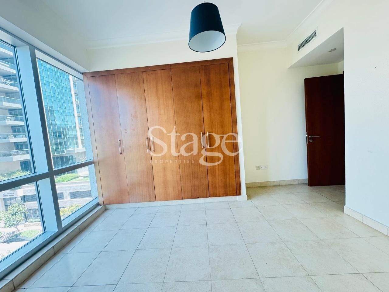 2 bedrooms apartment for Rent in The Views, Dubai AP9291L