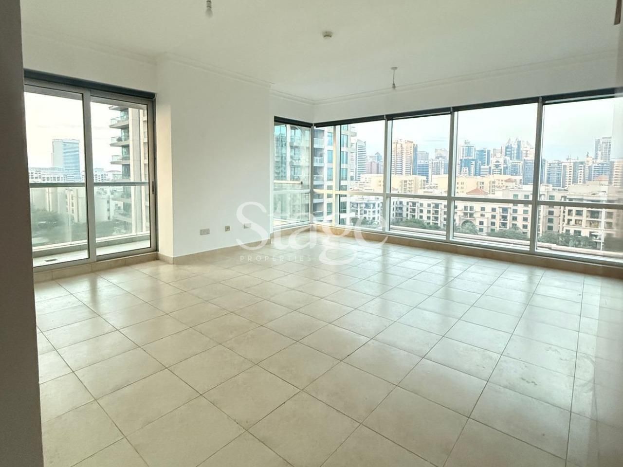 2 bedrooms apartment for Rent in The Views, Dubai AP9291L