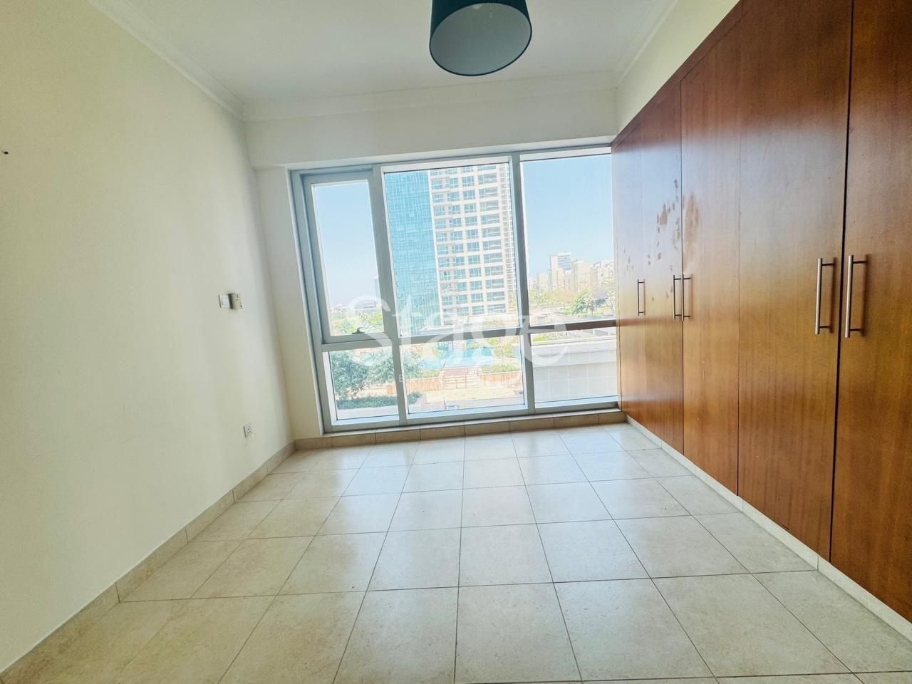 2 bedrooms apartment for Rent in The Views, Dubai AP9291L