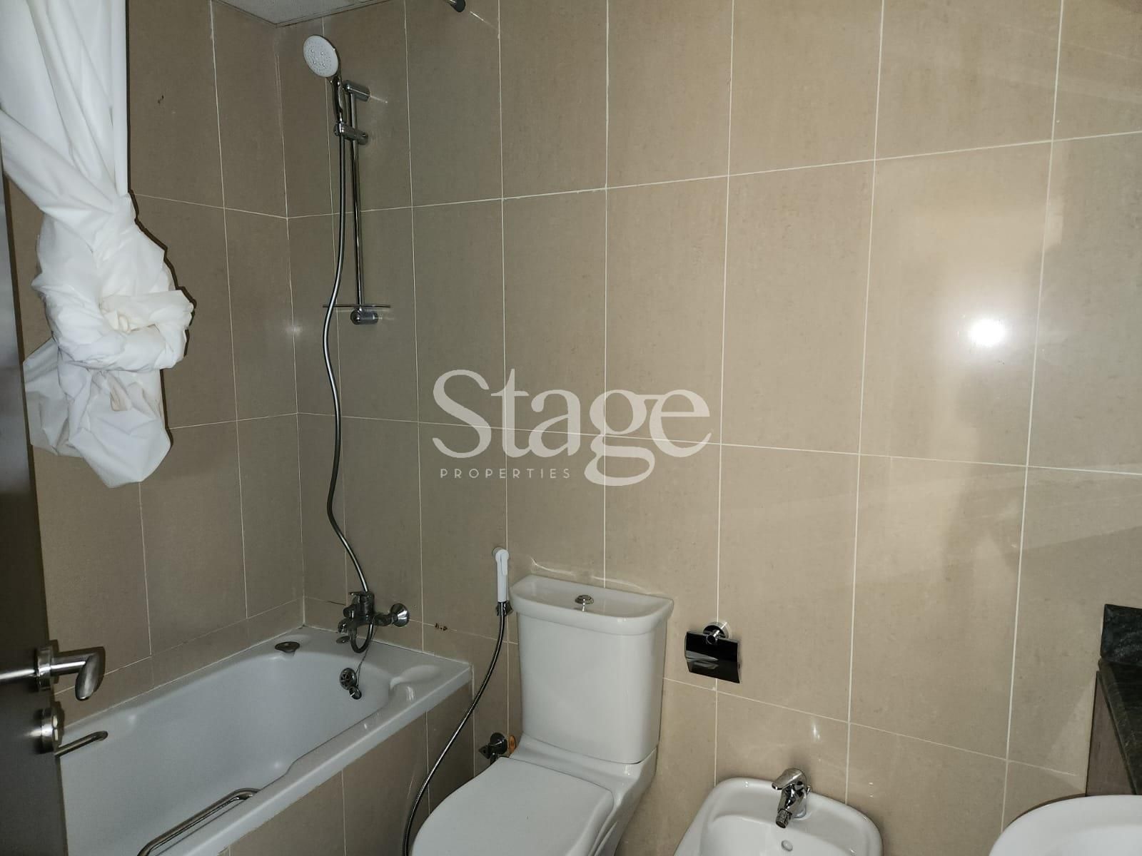 1 bedroom apartment for Rent in Jumeirah Lake Towers, Dubai AP9331L