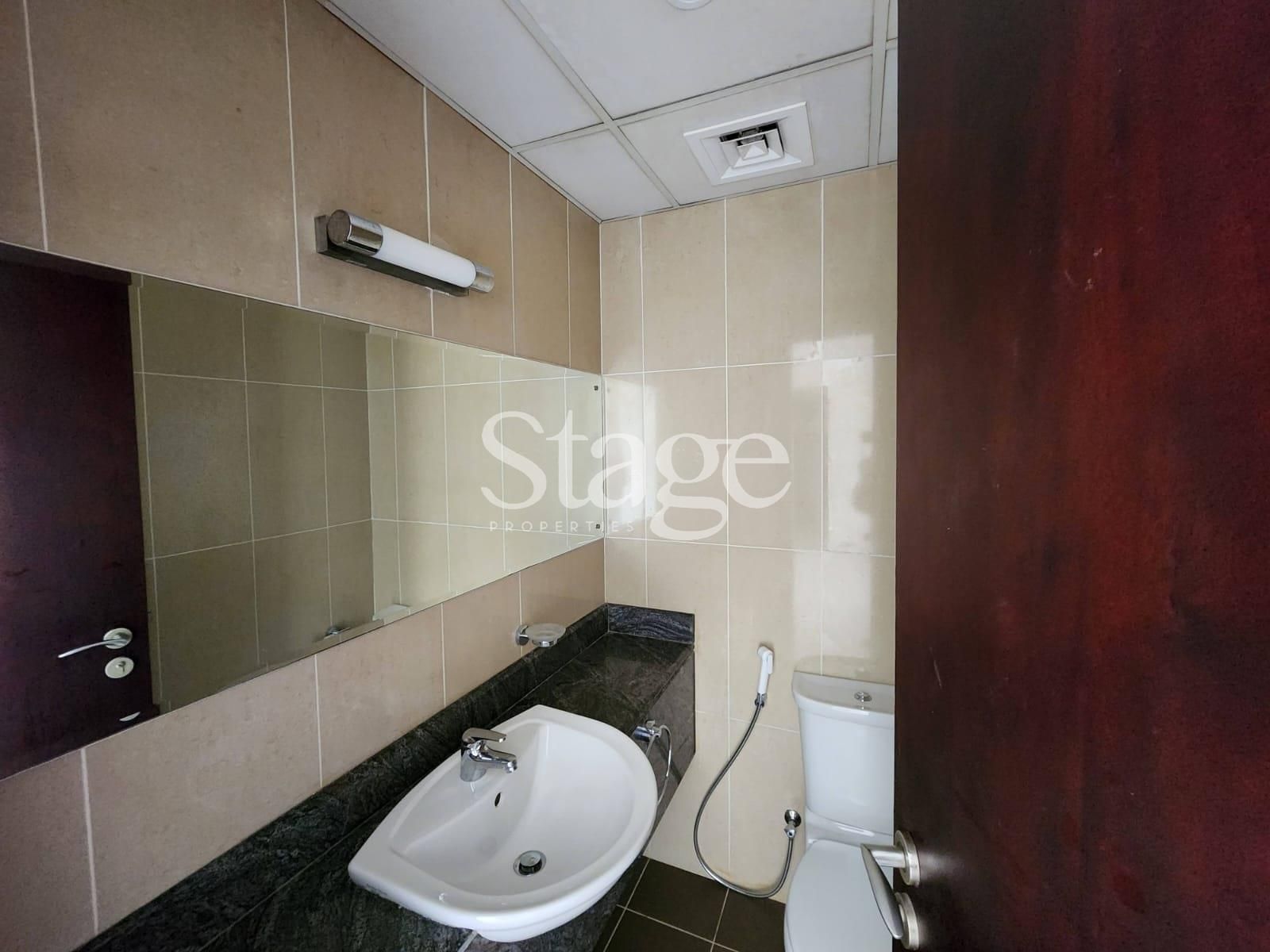 1 bedroom apartment for Rent in Jumeirah Lake Towers, Dubai AP9331L
