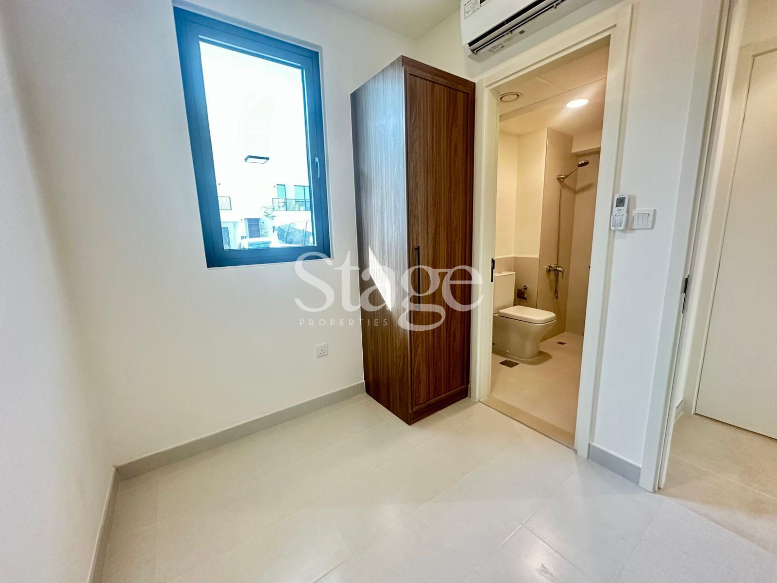 4 bedrooms Townhouse for Rent in Town Square, Dubai TH8433L