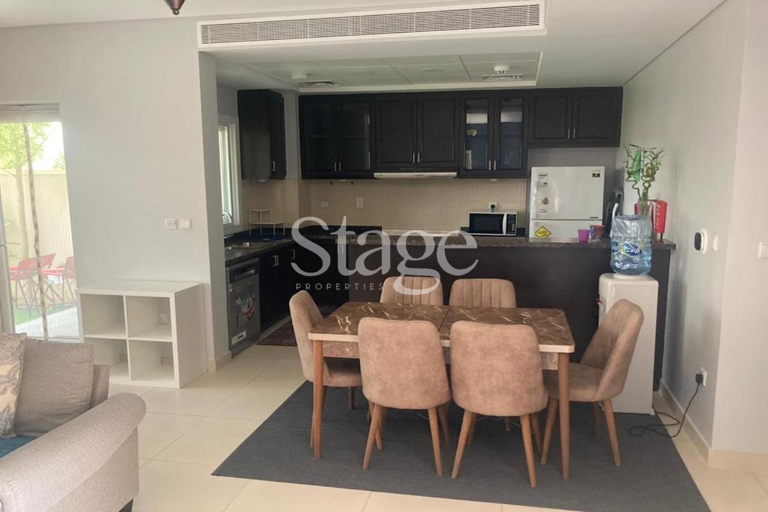 فيلا توأم من ٣ غرف نوم للإيجار في Serena، Dubai VI9802L