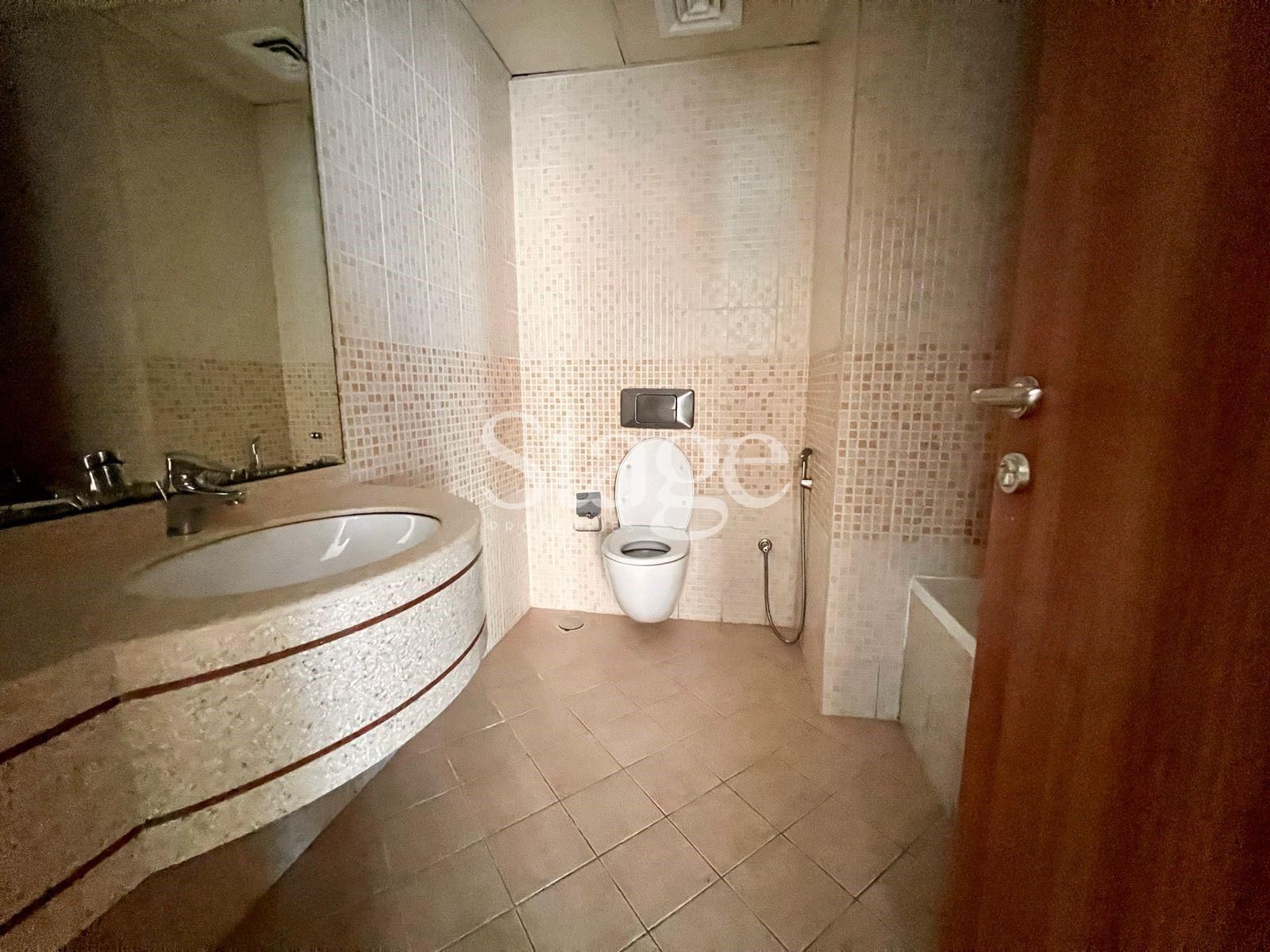 1 bedroom apartment for Sale in Dubai Marina, Dubai AP7944S