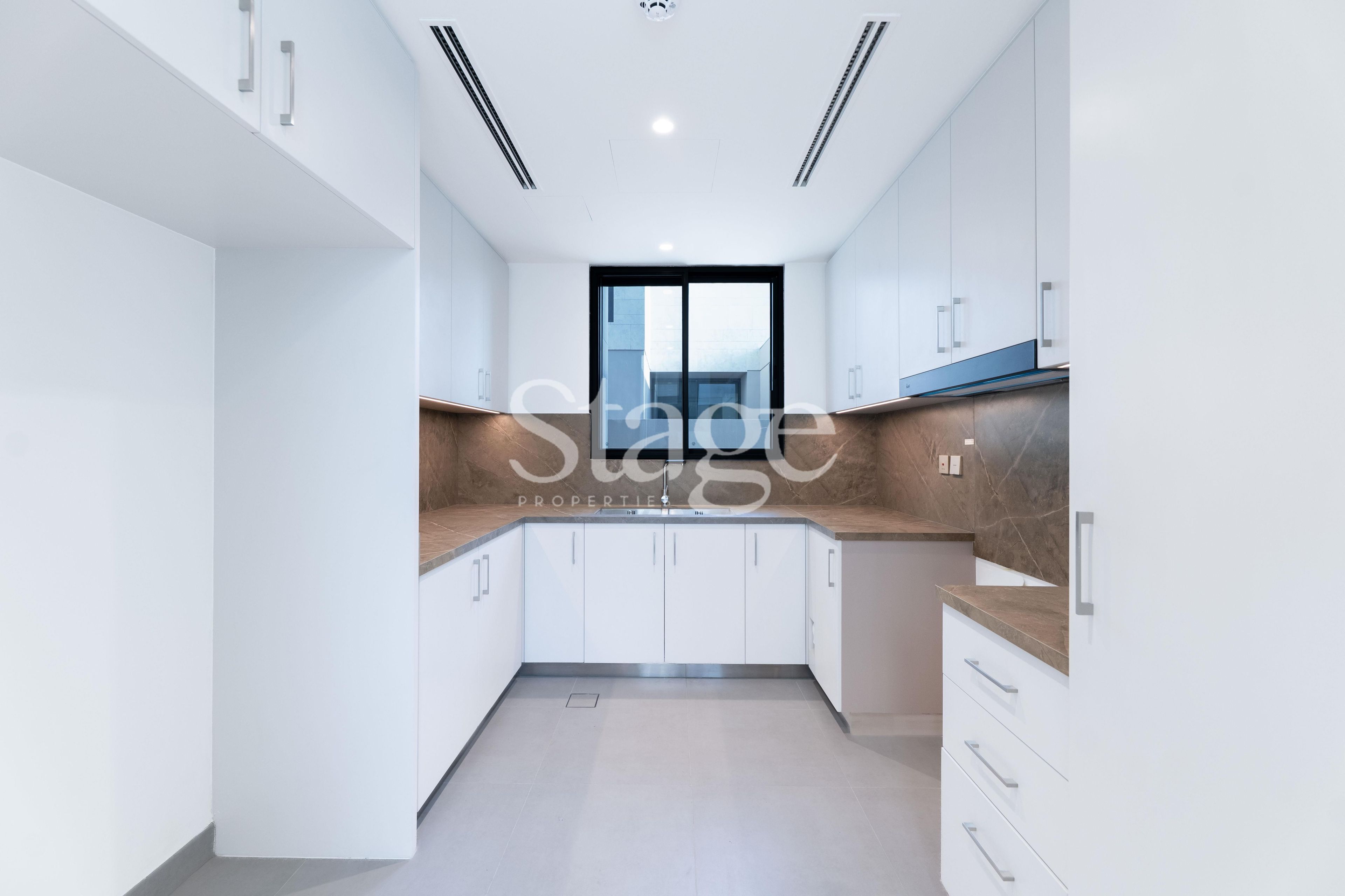 فيلا توأم من ٤ غرف نوم للإيجار في Arabian Ranches 3، Dubai VI9252L