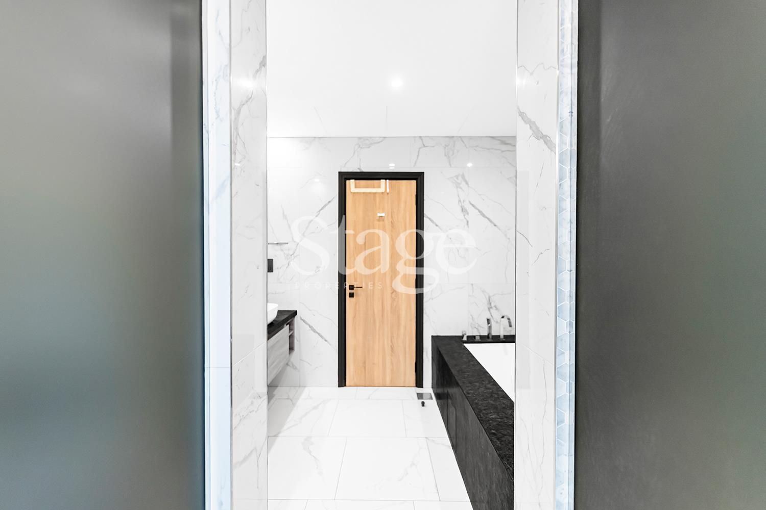 4 bedrooms common for Rent in Jumeirah Village Circle, Dubai VI8020L