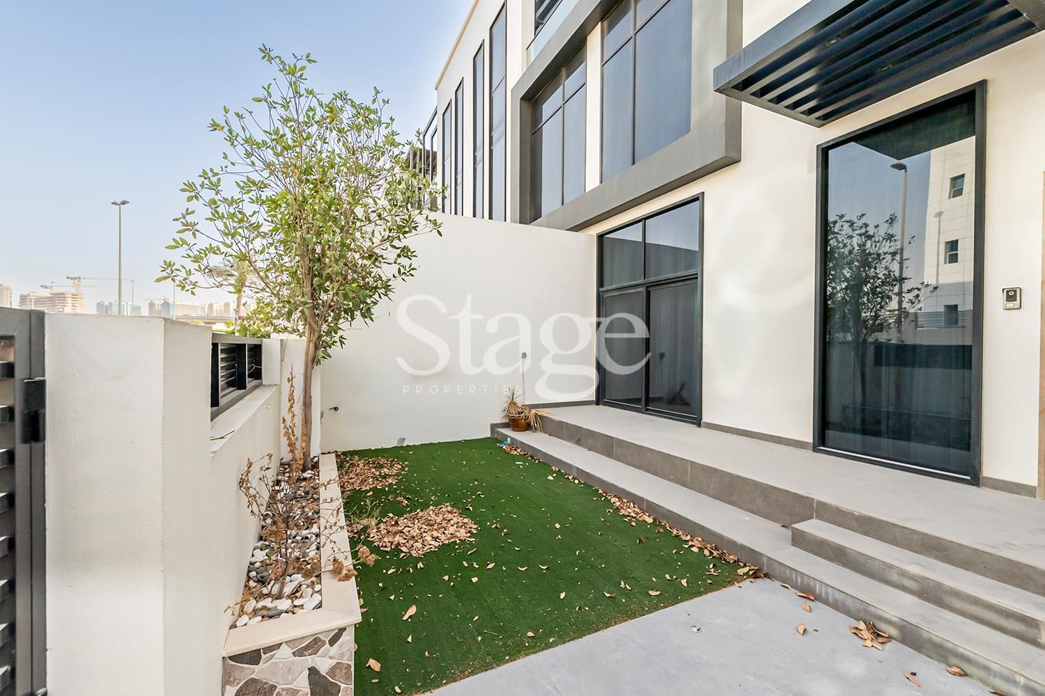 4 bedrooms common for Rent in Jumeirah Village Circle, Dubai VI8020L