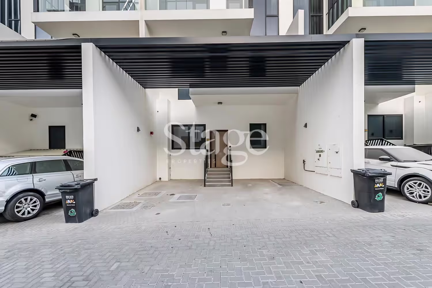 HUGE LAYOUT | READY TO MOVE | MAIDS ROOM