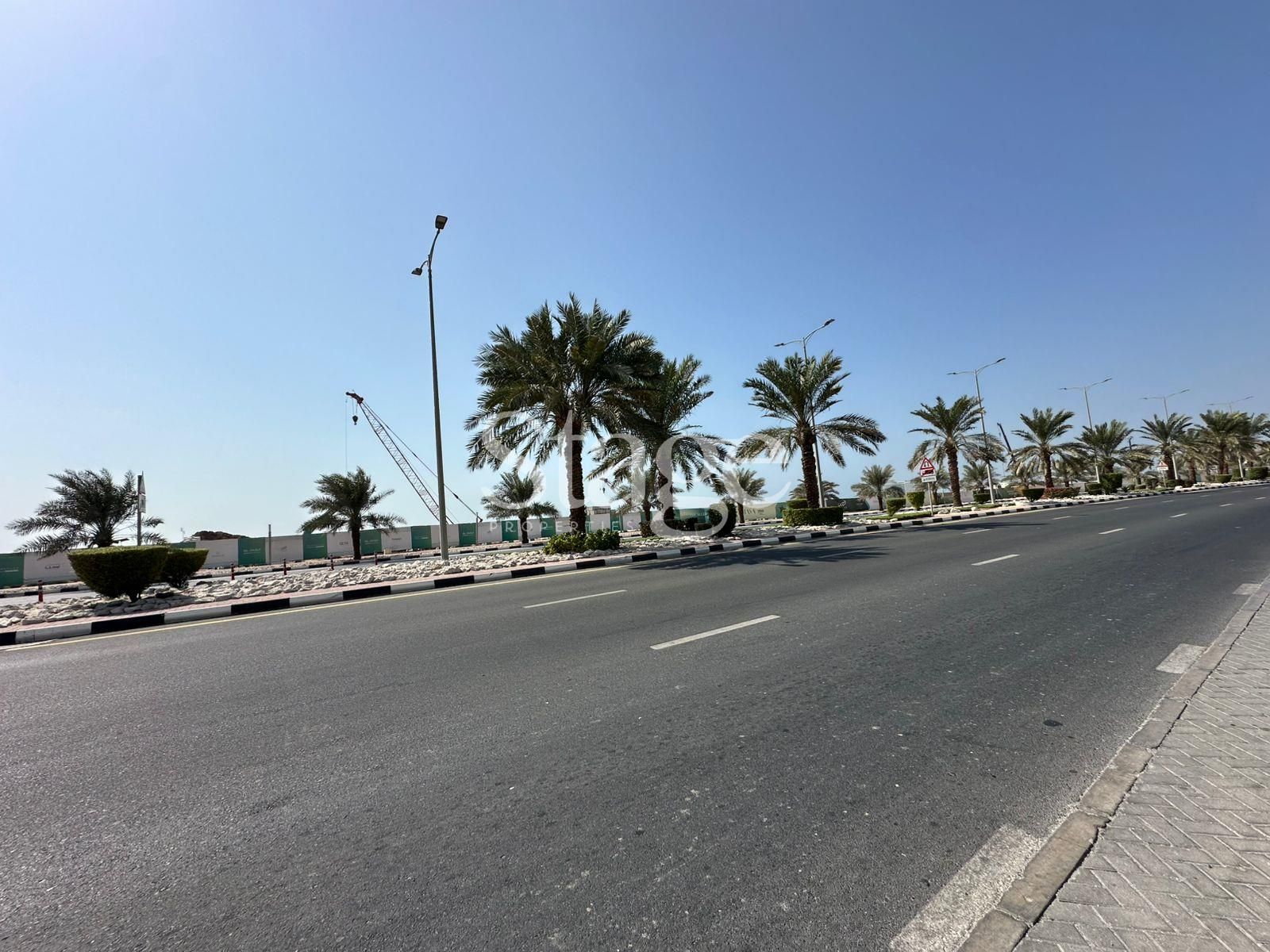 محل للبيع في قرية جميرا الدائرية، Dubai SH8646S