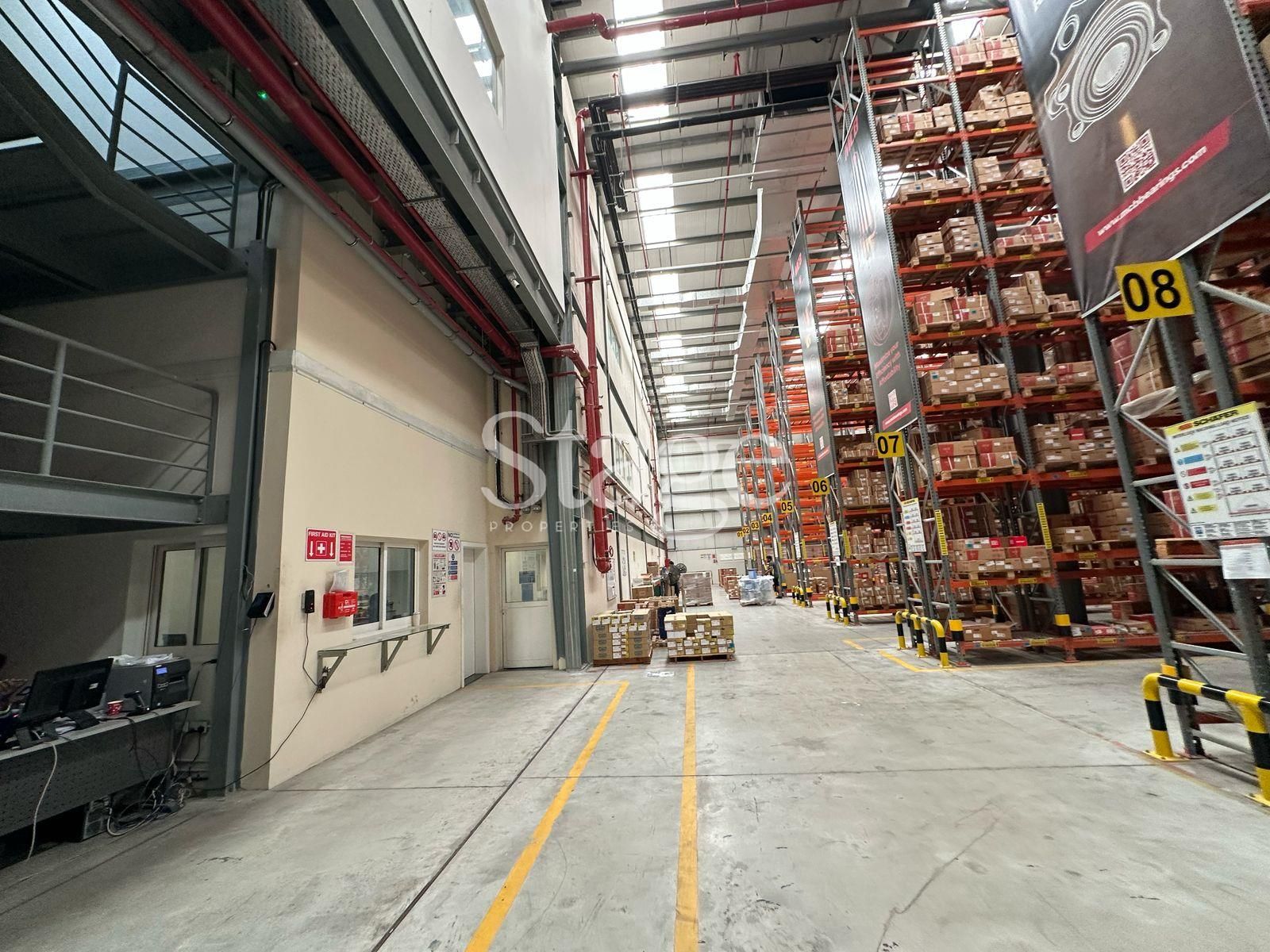 Warehouse for Rent in Jebel Ali, Dubai WH7953L