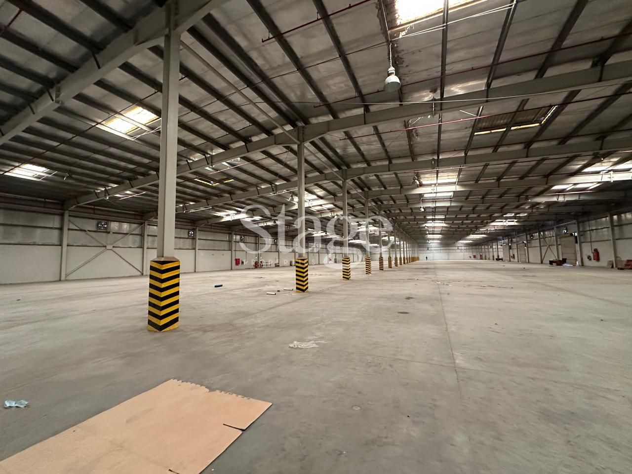 Warehouse for Rent in Jebel Ali, Dubai WH8195L