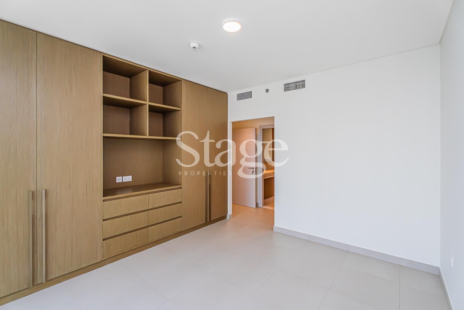 4 bedrooms apartment for Rent in Dubai Harbour, Dubai AP9551L
