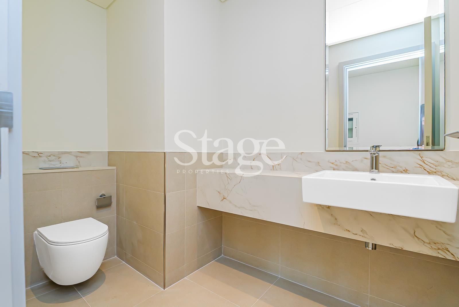 4 bedrooms apartment for Rent in Dubai Harbour, Dubai AP9551L