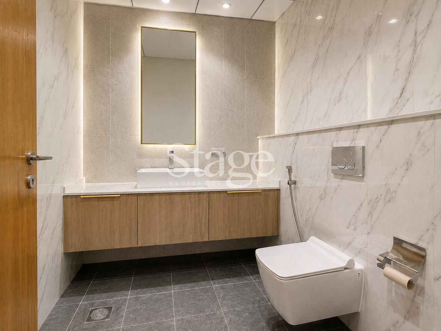 ستوديو للإيجار في Dubai Land Residence Complex، Dubai AP9906L
