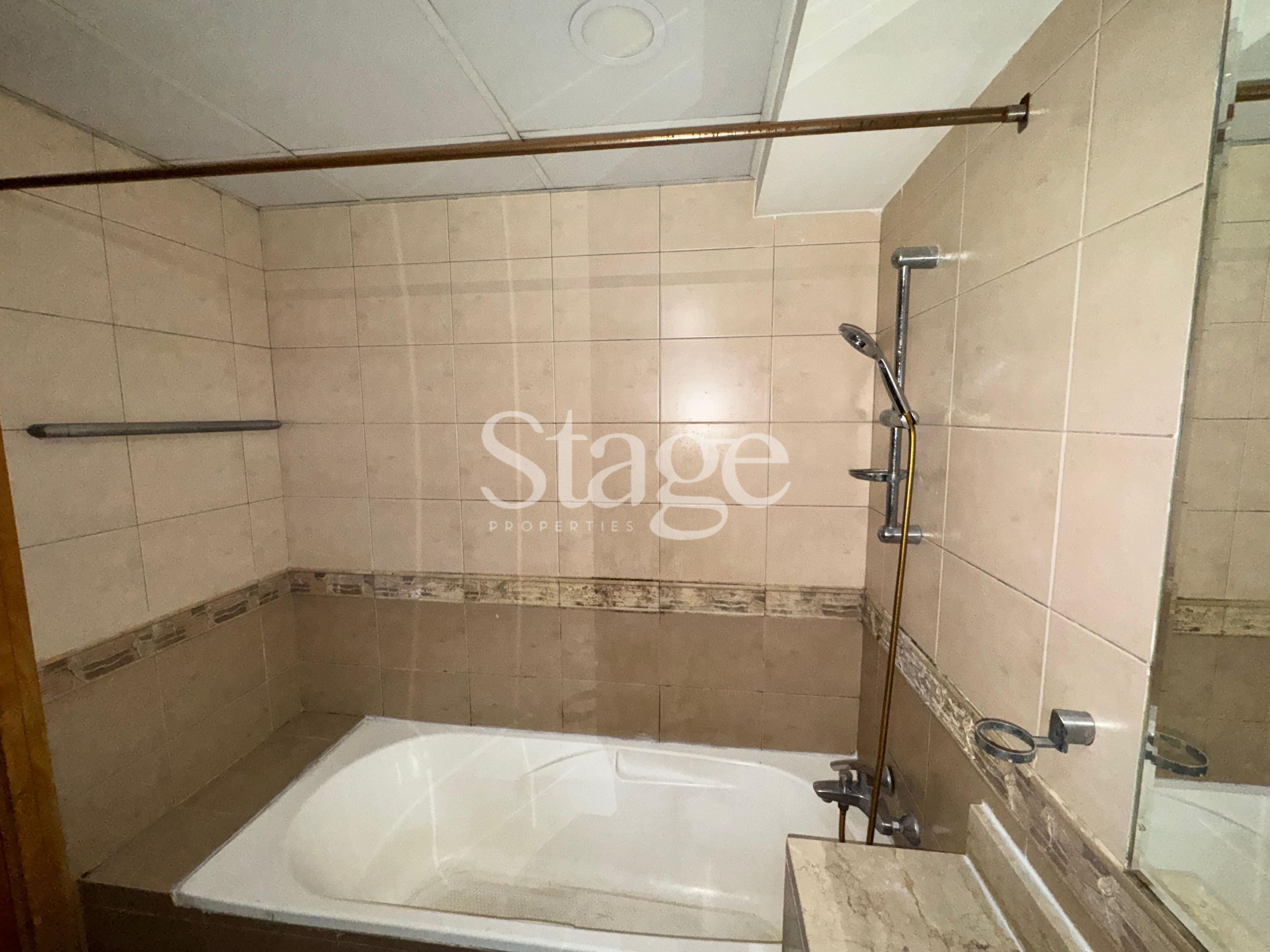 2 bedrooms apartment for Sale in JLT Cluster E, Dubai AP7542S