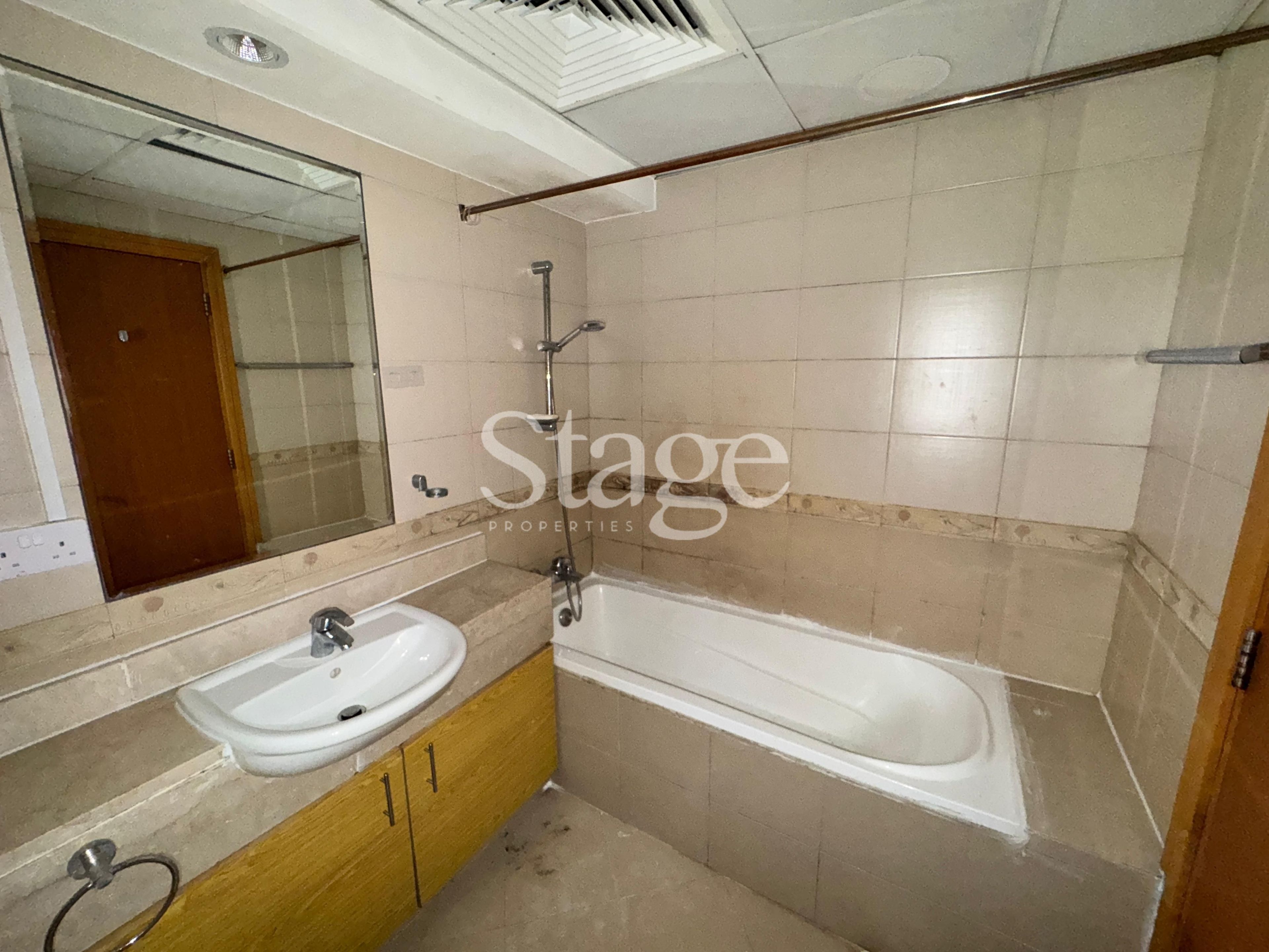 2 bedrooms apartment for Sale in JLT Cluster E, Dubai AP7542S