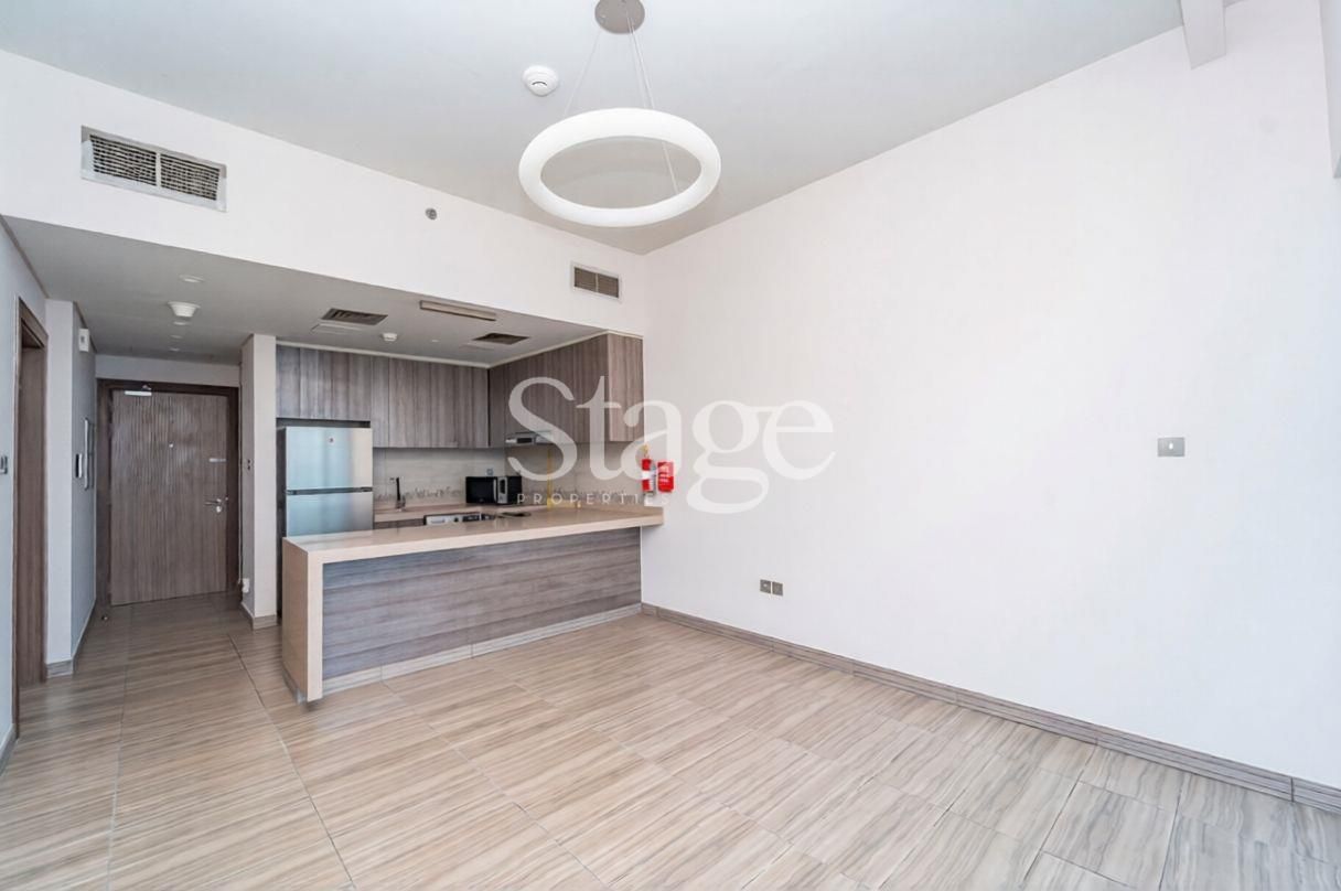 1 bedroom apartment for Rent in Jumeirah Lake Towers, Dubai AP9973L
