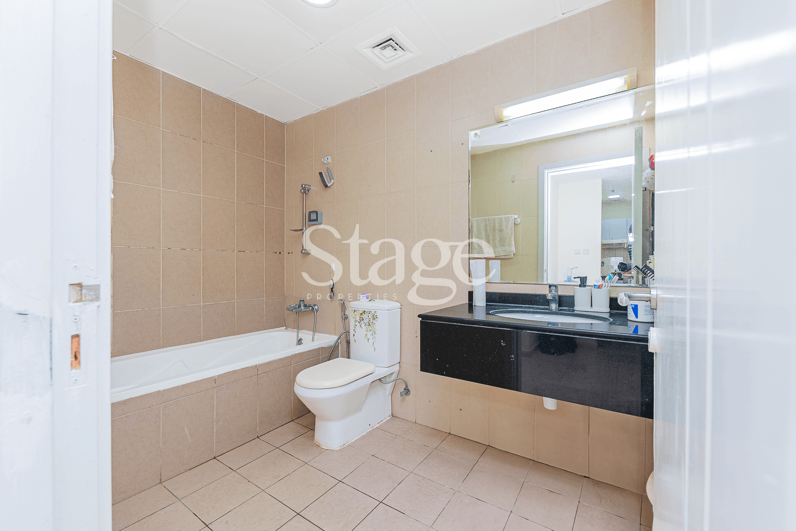 1 bedroom apartment for Sale in Dubai Land, Dubai AP8177S