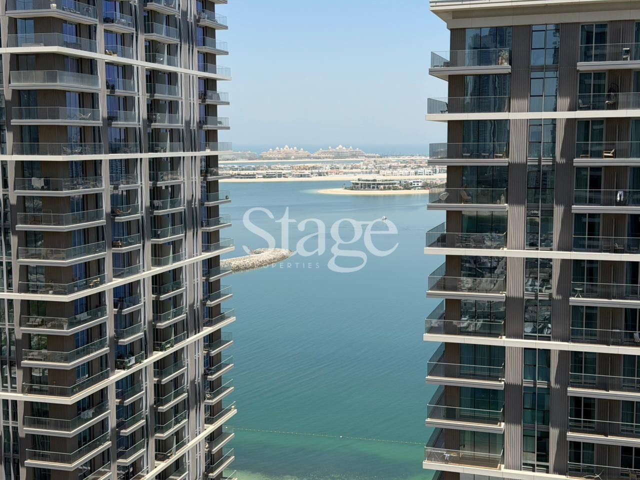 2 bedrooms apartment for Rent in Dubai Harbour, Dubai AP9699L