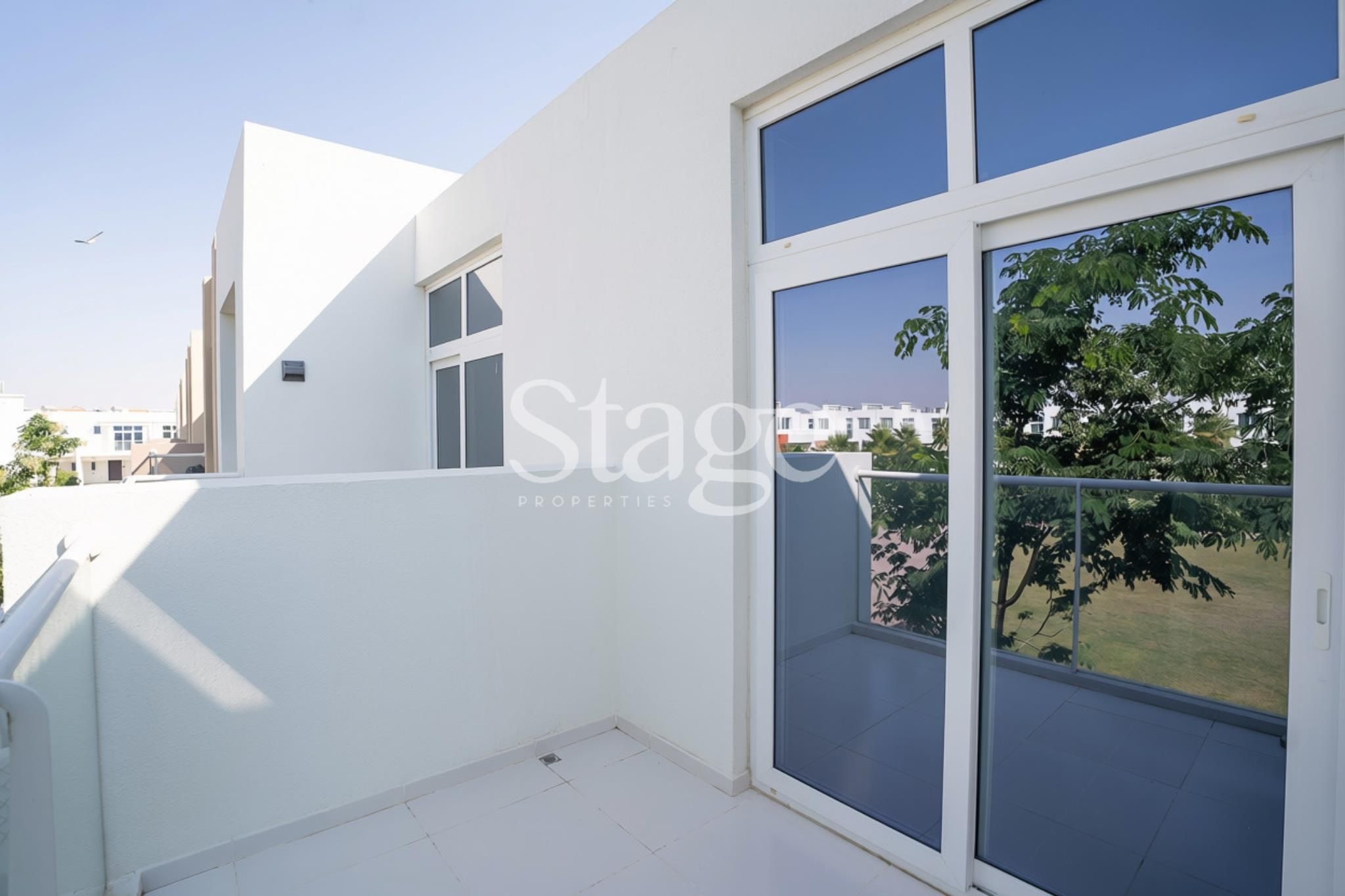 تاون هاوس من ٤ غرف نوم للإيجار في Damac Hills 2، Dubai TH9926L