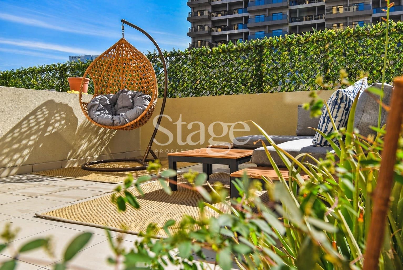 شقة من غرفة نوم للإيجار في Downtown Dubai، Dubai AP9378L