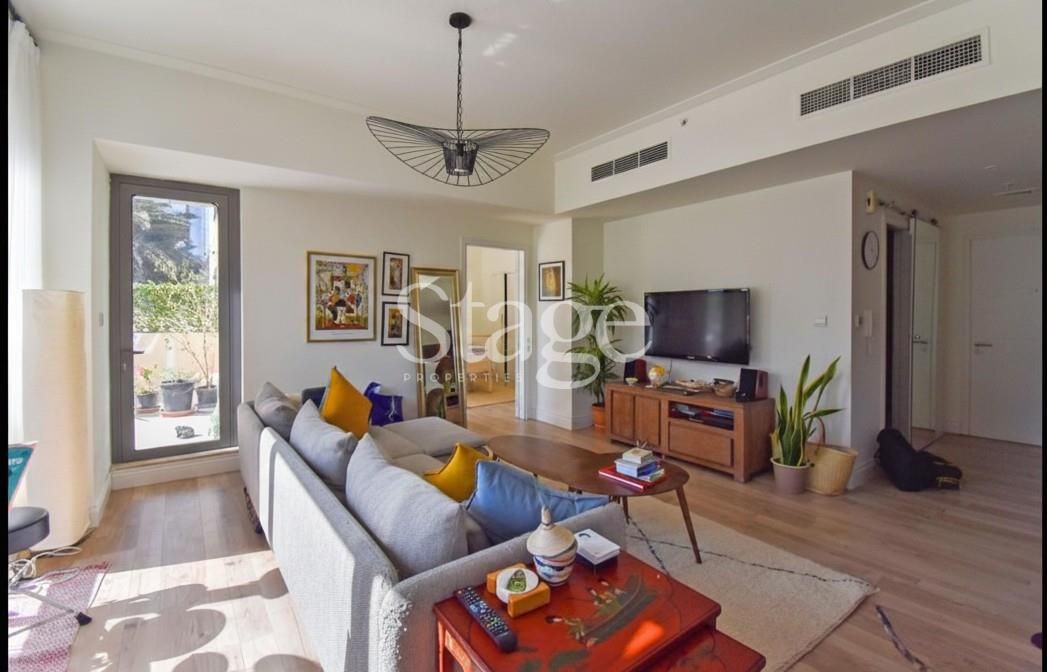 شقة من غرفة نوم للإيجار في Downtown Dubai، Dubai AP9378L