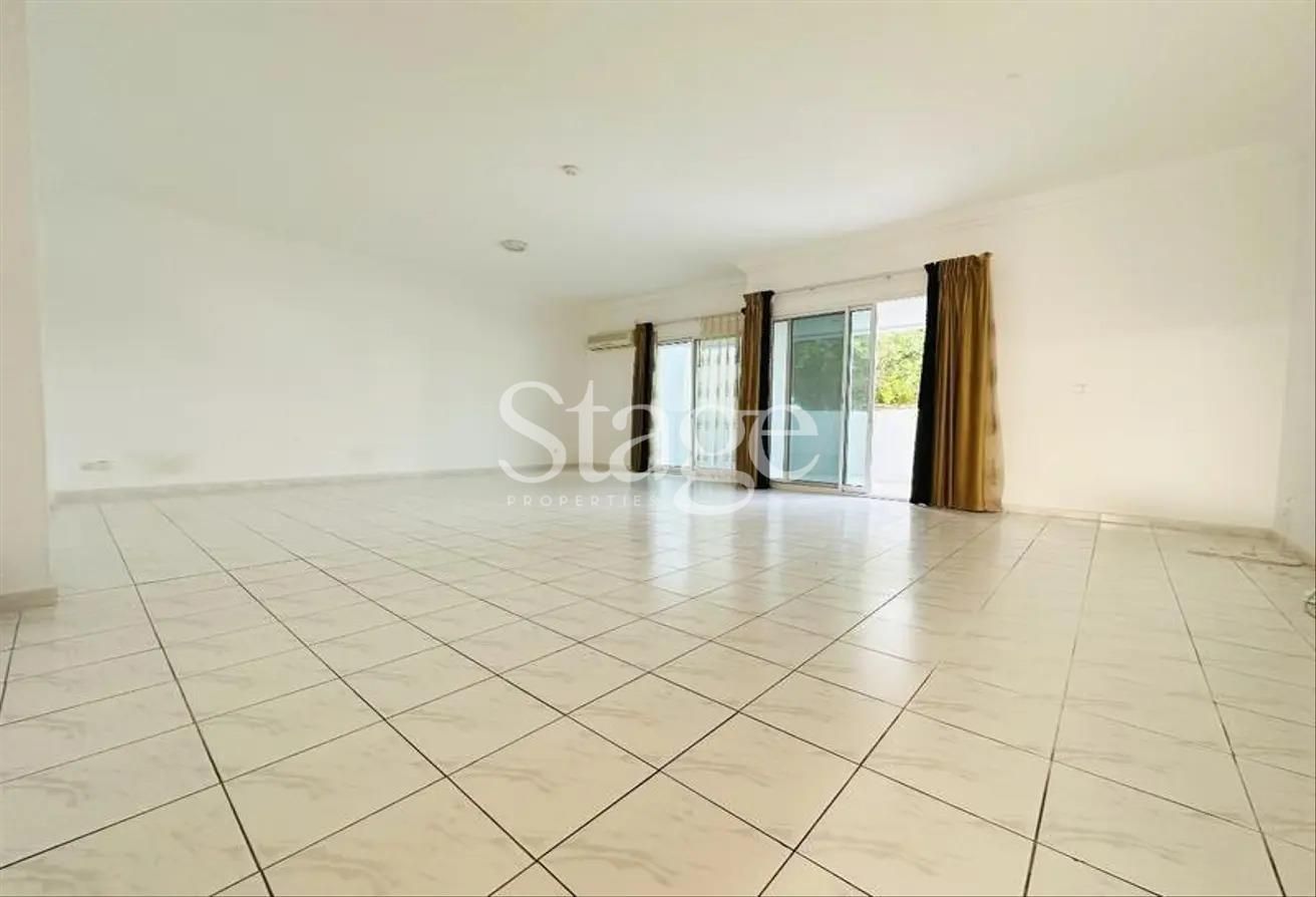 4 bedrooms common for Rent in Jumeirah, Dubai VI7610L