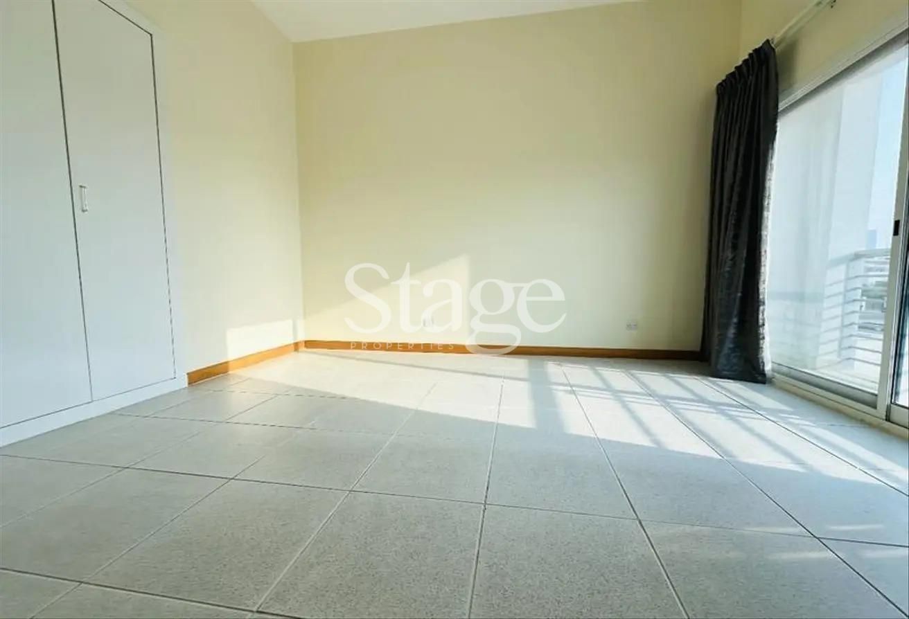 4 bedrooms common for Rent in Jumeirah, Dubai VI7610L