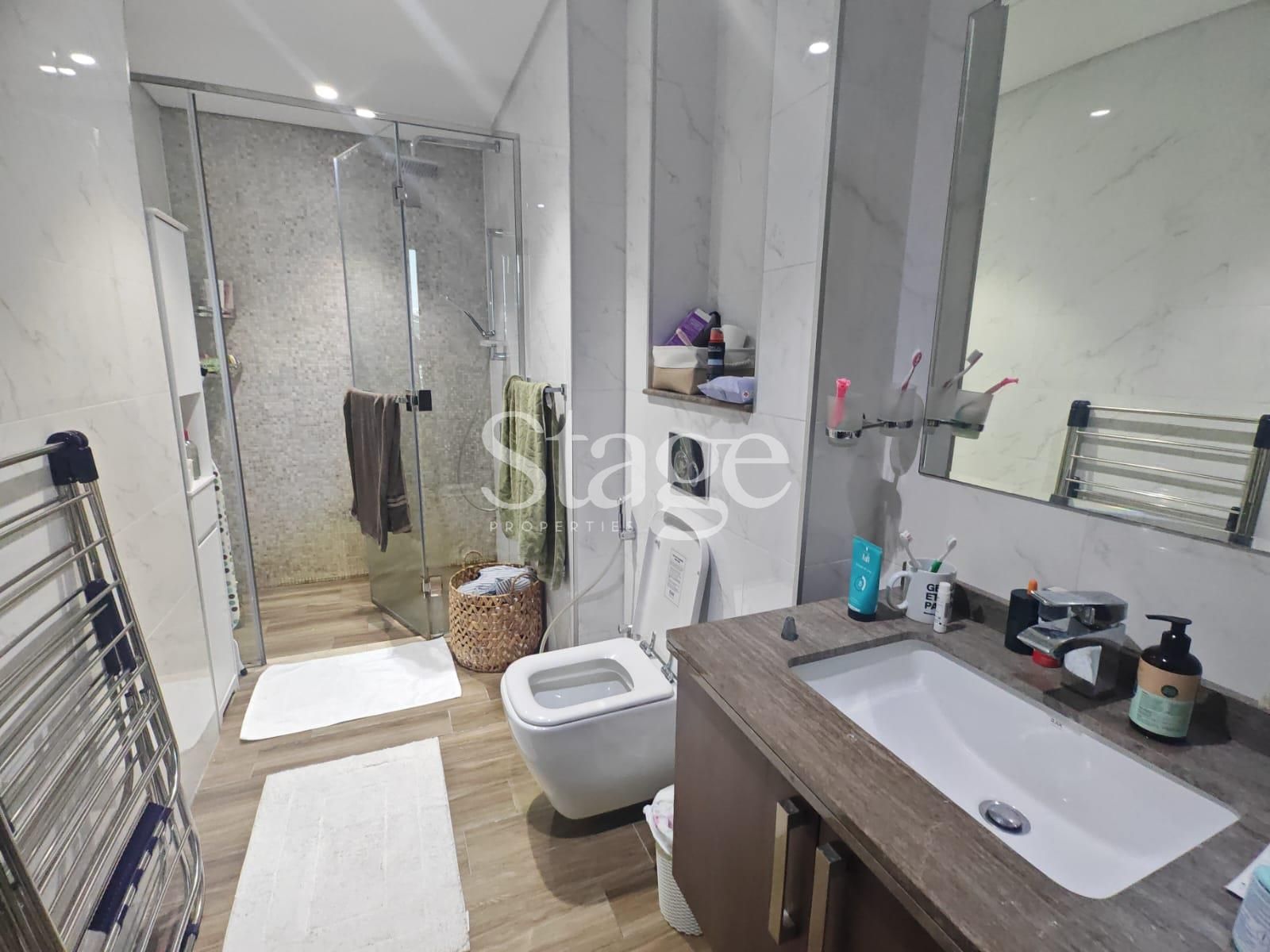 1 bedroom apartment for Rent in Business Bay, Dubai AP9624L