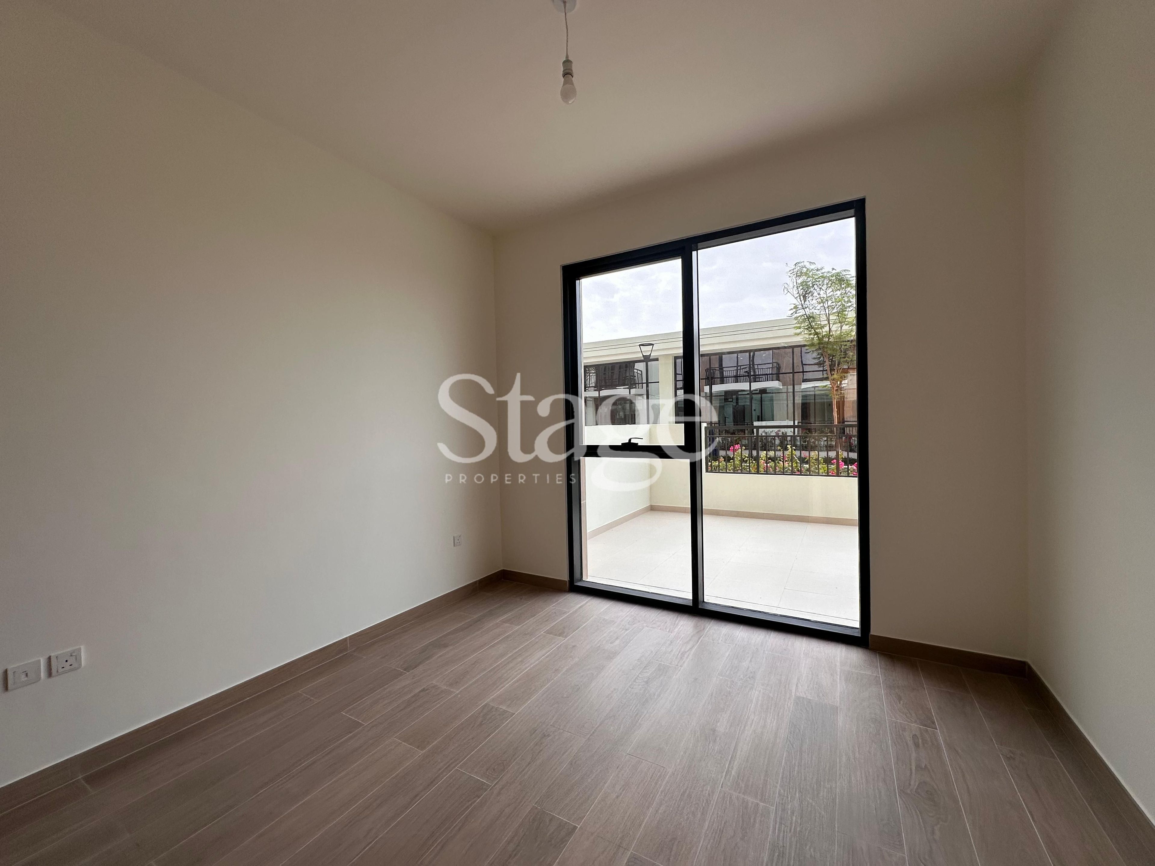 1 bedroom apartment for Rent in Town Square, Dubai AP9277L