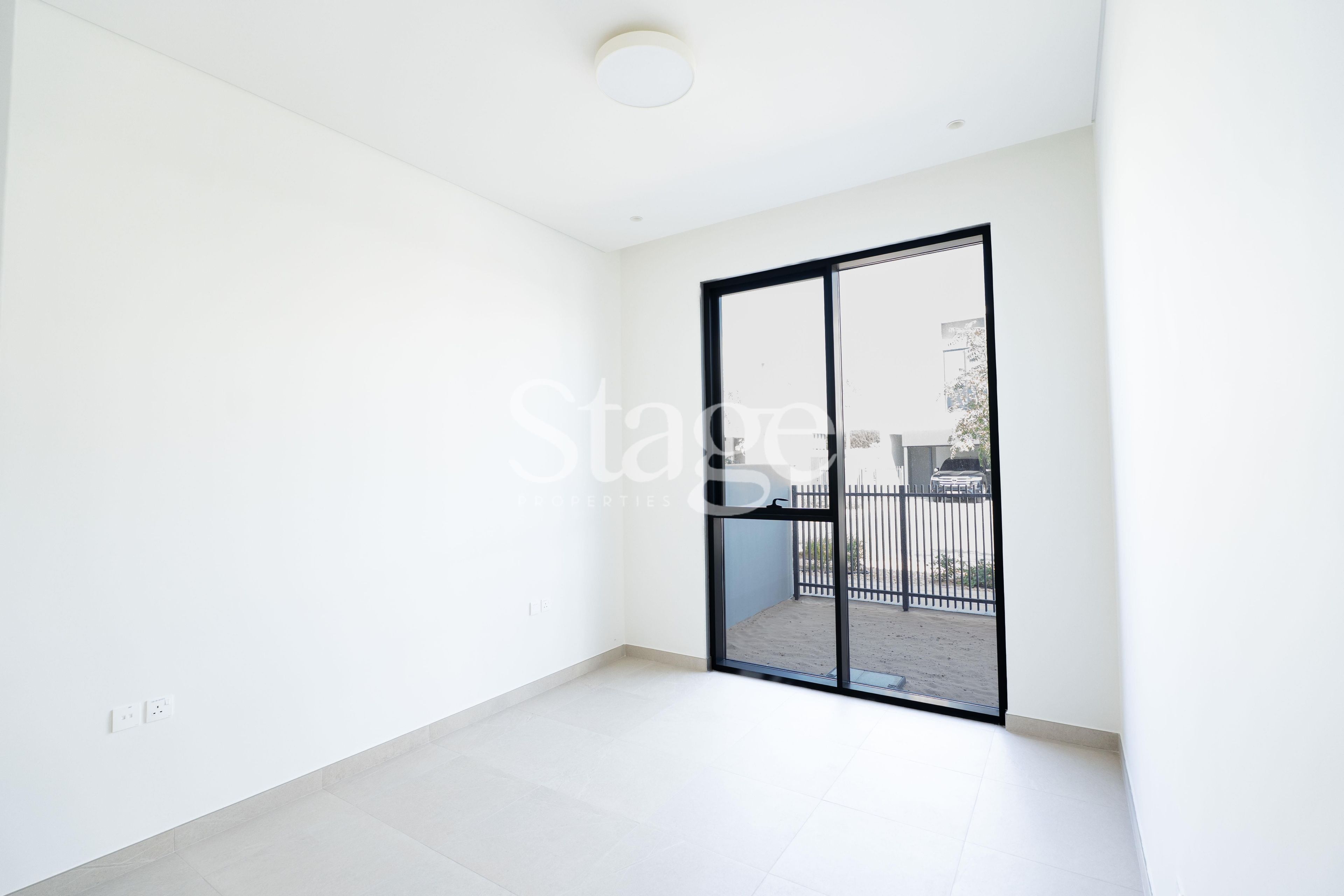 4 bedrooms Twin Villas for Rent in Dubai Festival City, Dubai VI9014L