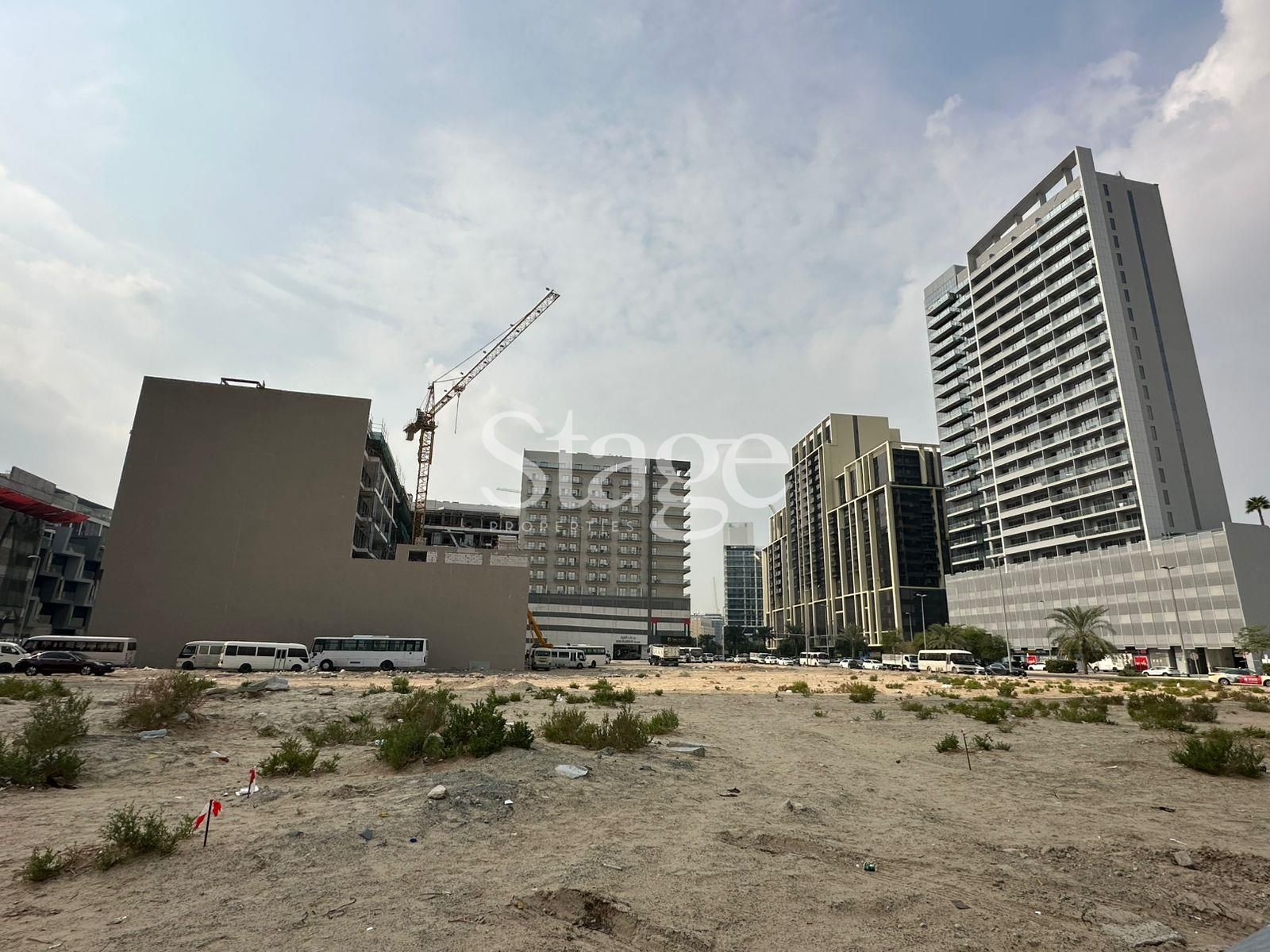 Retail for Sale in Jumeirah Village Circle, Dubai RE8743S