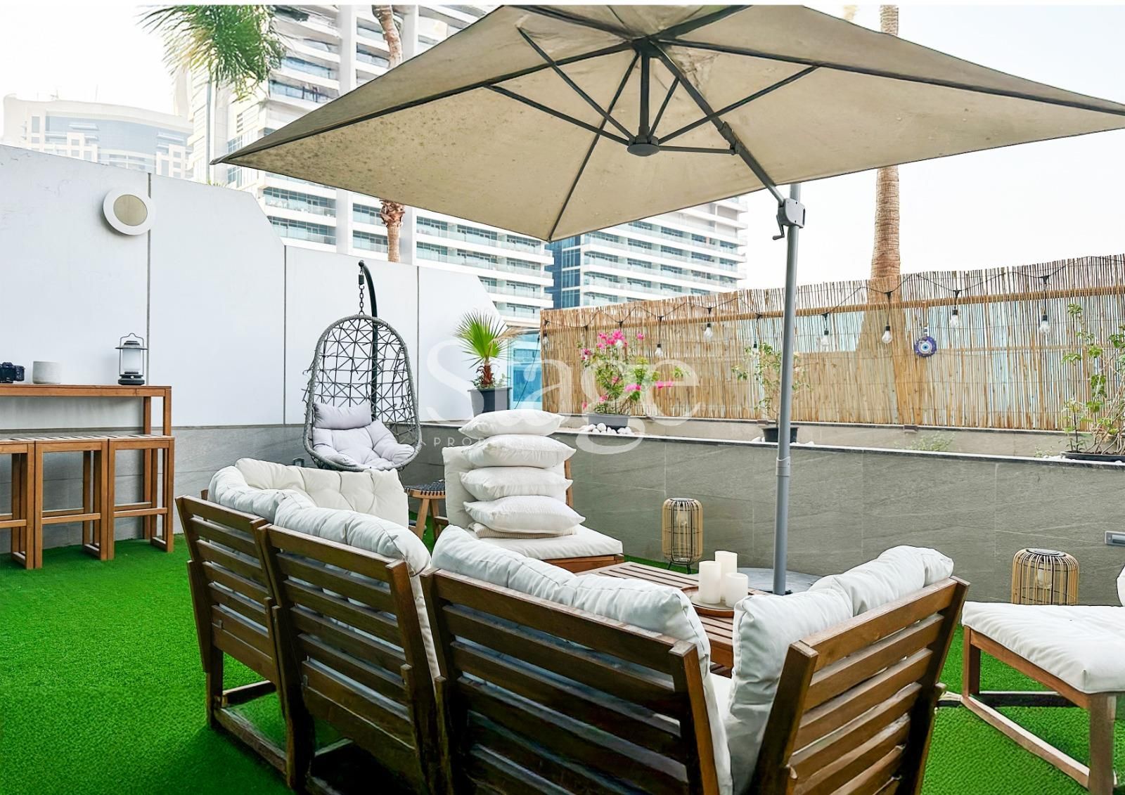 1 bedroom apartment for Sale in Business Bay, Dubai AP8129S