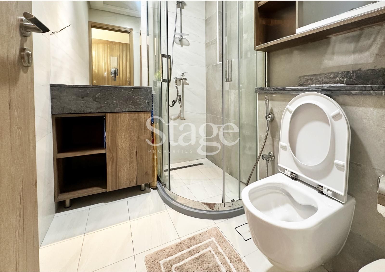 1 bedroom apartment for Sale in Business Bay, Dubai AP8129S