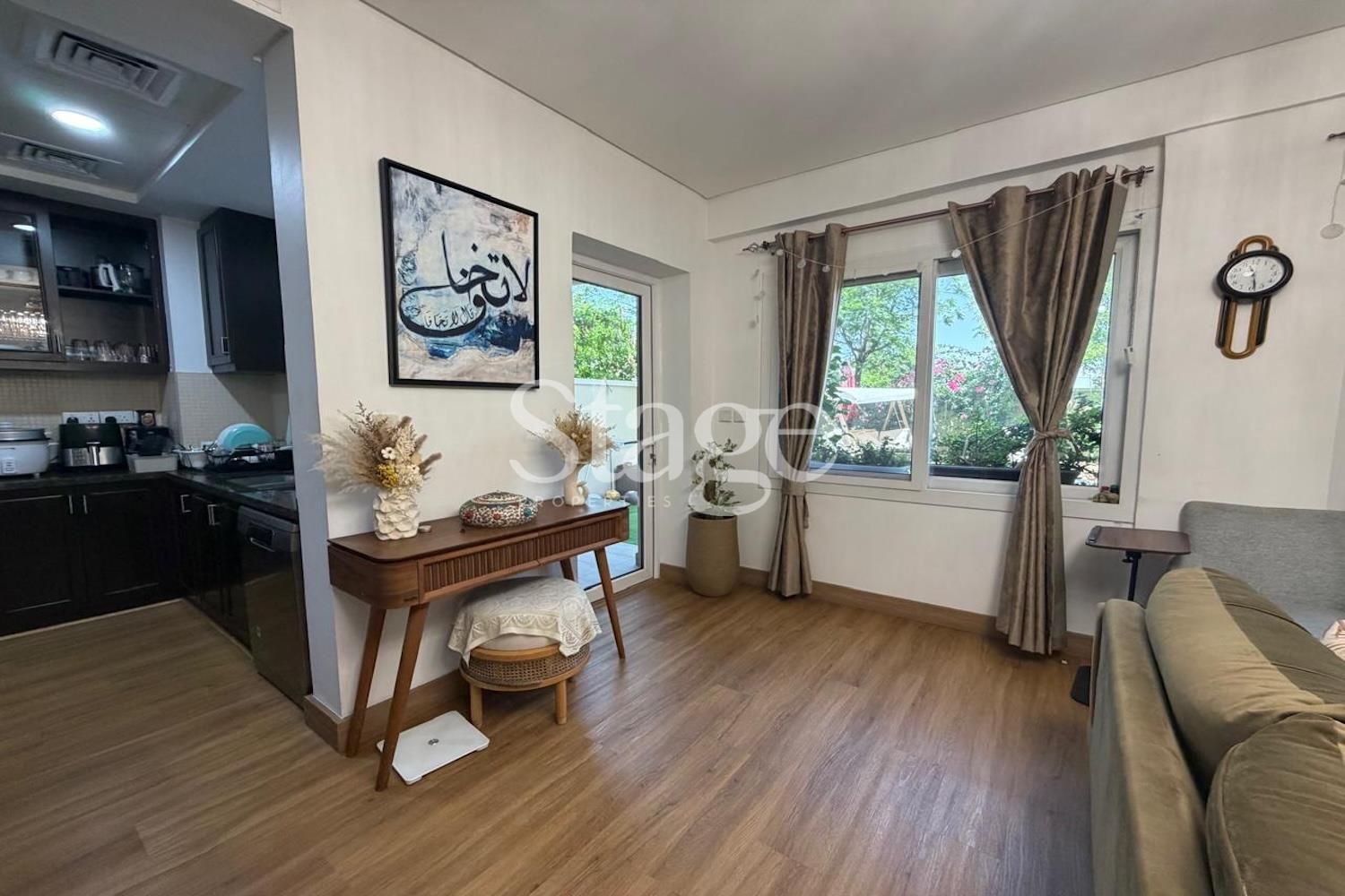 3 bedrooms Twin Villas for Rent in Serena, Dubai VI9338L