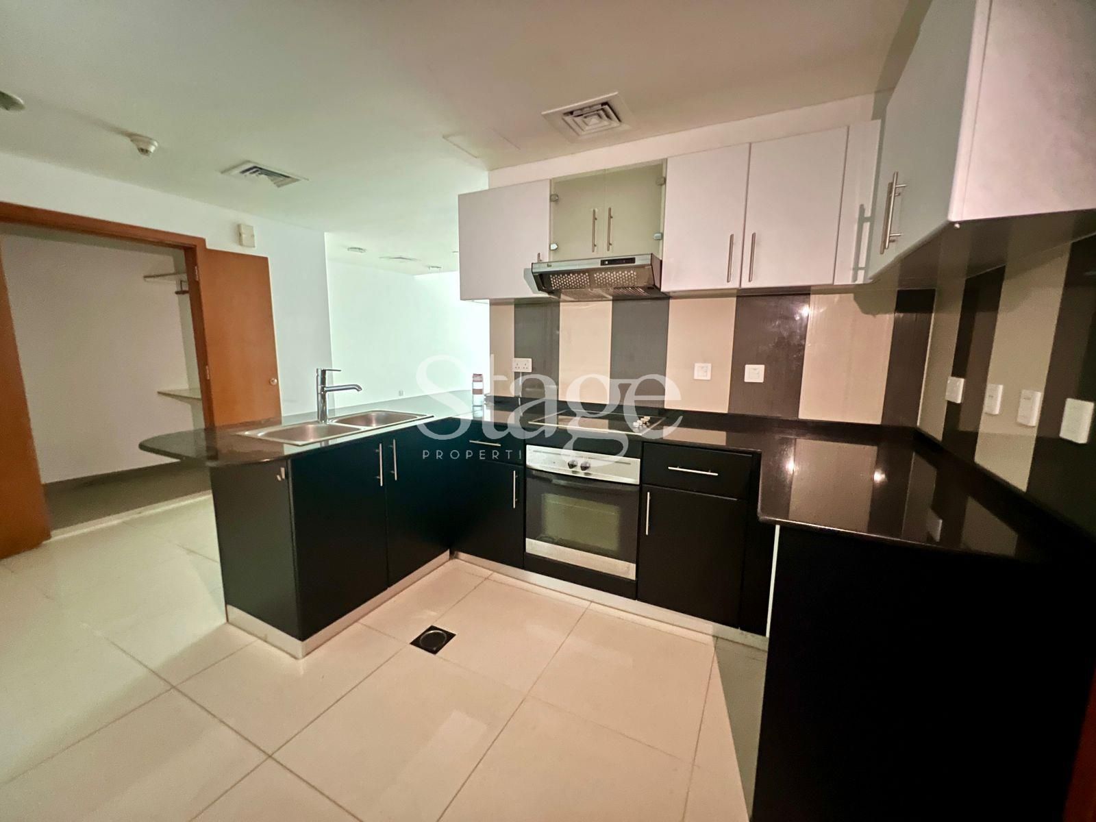 شقة من غرفة نوم للإيجار في Dubai Marina، Dubai AP8078L
