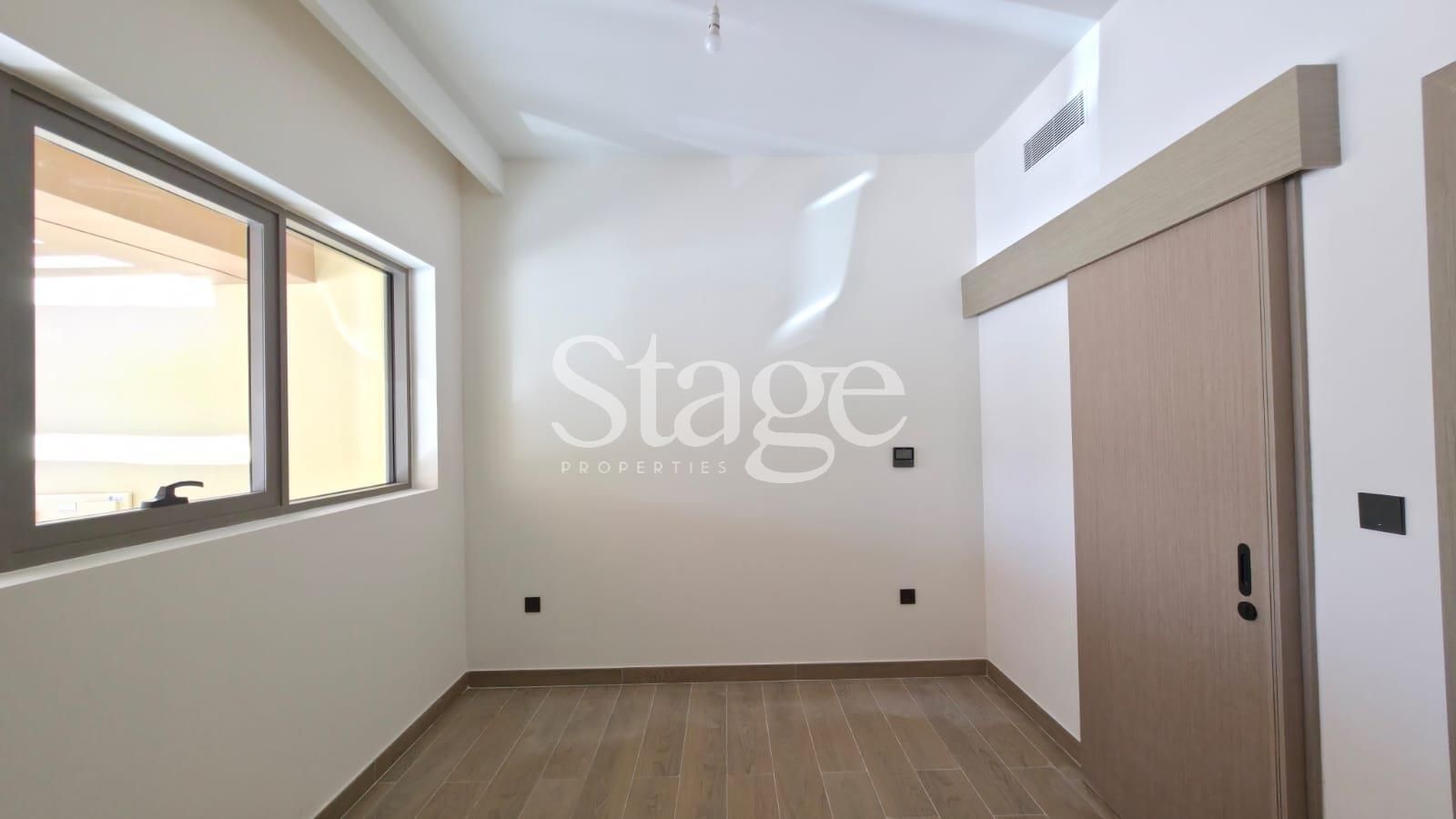 4 bedrooms Townhouse for Rent in Damac Lagoons, Dubai TH10061L