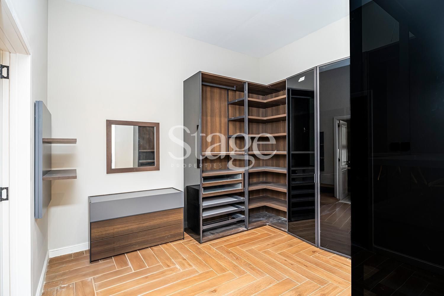 6 bedrooms common for Rent in Al Barsha, Dubai VI8014L