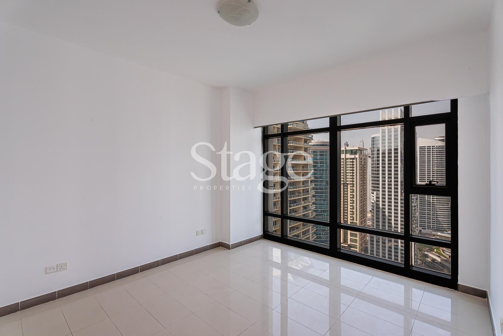 2 bedrooms apartment for Rent in Jumeirah Lake Towers, Dubai AP9596L