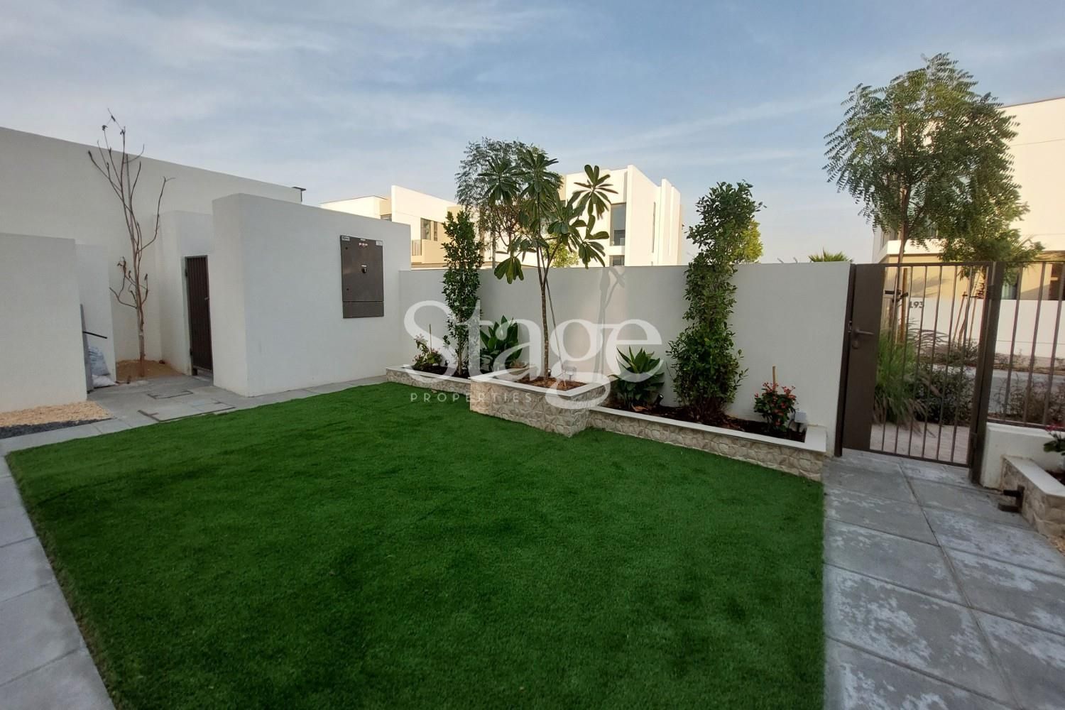 4 bedrooms Twin Villas for Rent in Al Furjan, Dubai VI9011L