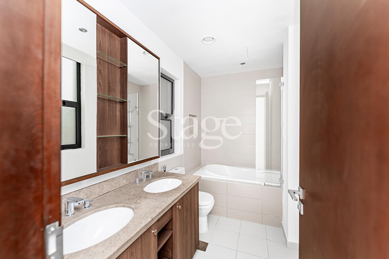 3 bedrooms common for Rent in Reem, Dubai VI8533L